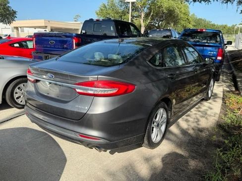 Used 2018 Ford Fusion S FWD image 3