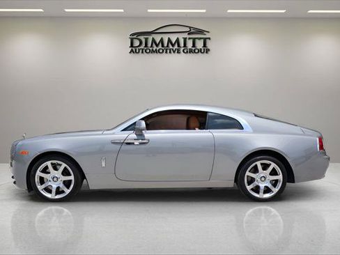 Certified 2016 Rolls-Royce Wraith RWD image 3