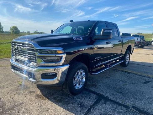 Certified 2026 RAM 2500 Big Horn AWD/4WD image 8