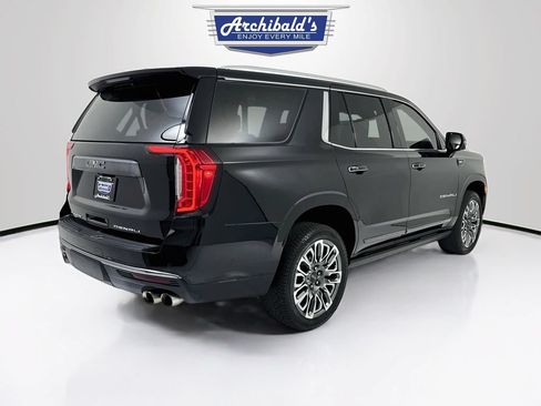 Used 2023 GMC Yukon Denali Ultimate w/ LPO, Floor Liner Package AWD/4WD image 8