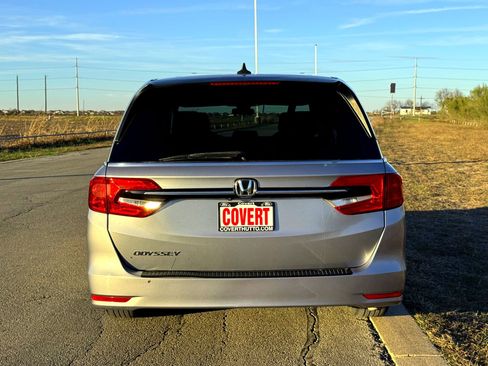Used 2022 Honda Odyssey EX image 7