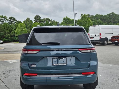 New 2026 Jeep Grand Cherokee Limited AWD/4WD image 6