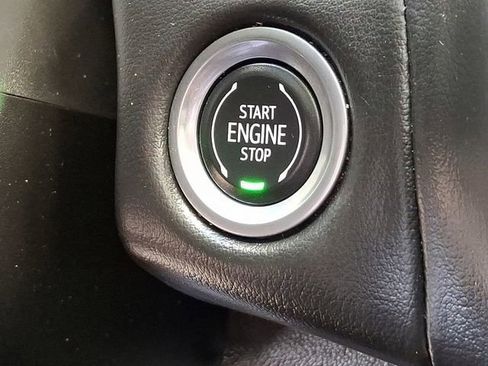 Used 2022 Chevrolet Tahoe Premier image 39