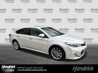 Used 2015 Toyota Avalon Limited FWD video 1