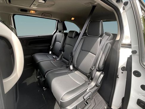 Used 2026 Honda Odyssey Elite image 22