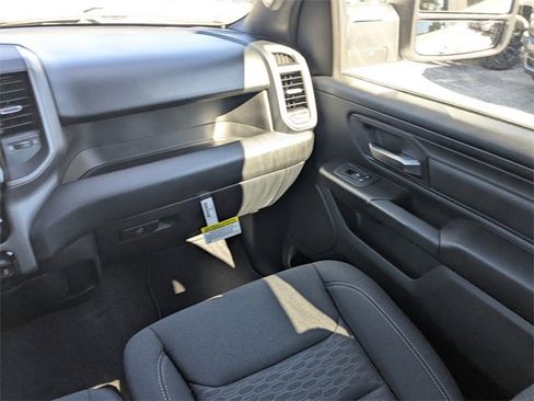 New 2026 RAM 1500 Express image 17