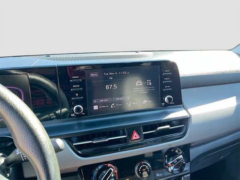 Used 2024 Kia Seltos LX image 14