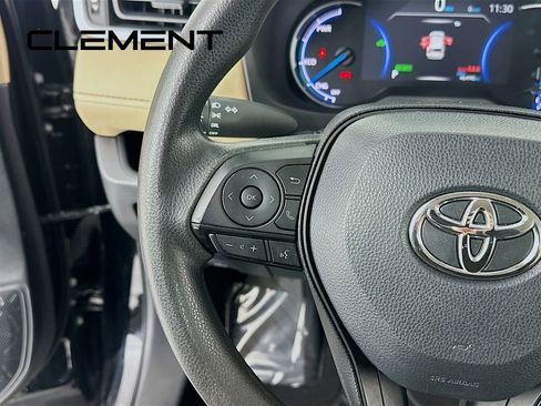 Used 2024 Toyota RAV4 LE image 16