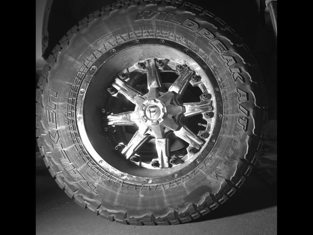 Used 2010 Ford F350 Lariat AWD/4WD image 9