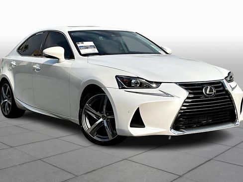 Used 2017 Lexus IS 200t w/ Navigation System Package RWD image 2