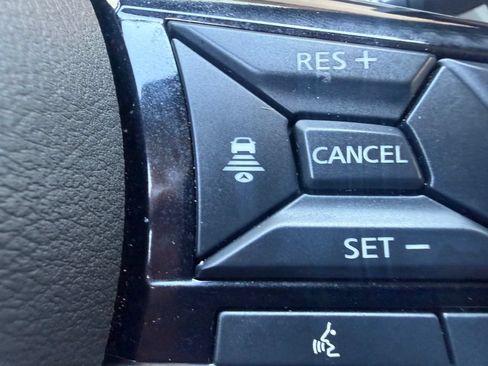 Used 2023 Nissan Altima 2.5 SV w/ SV Premium Package FWD image 34