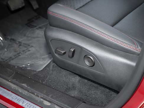 New 2026 Chevrolet Traverse RS image 16