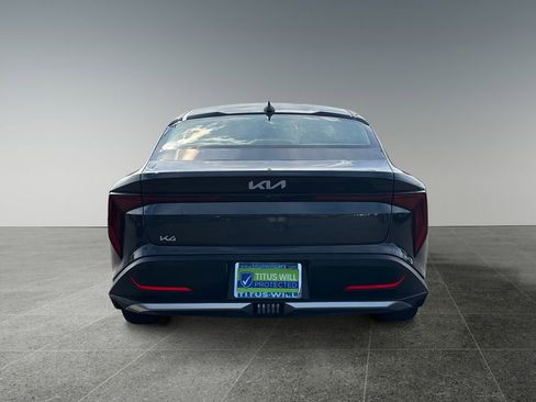 Used 2025 Kia K4 LXS image 6