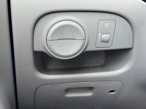 Used 2010 Hyundai Accent GLS FWD image 32