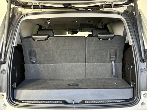 Used 2016 Chevrolet Tahoe LT image 28