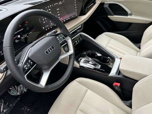 New 2025 Audi Q5 Premium Plus image 9