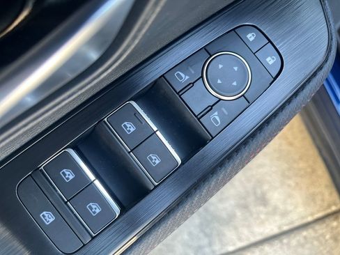 New 2026 Nissan Kicks SR w/ Cold Weather Package FWD image 12