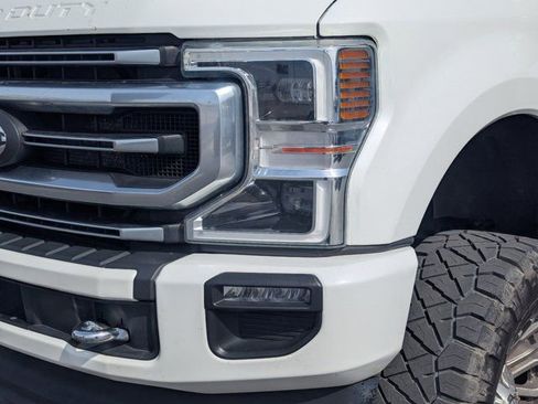Used 2022 Ford F350 Platinum image 11