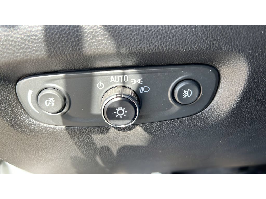 Certified 2019 Chevrolet Traverse Premier AWD/4WD image 23