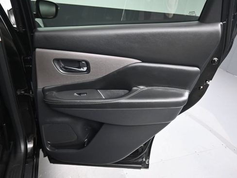 Used 2022 Nissan Murano SV FWD image 31