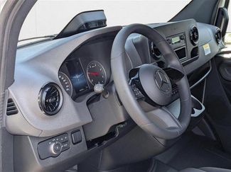 New 2025 Mercedes-Benz Sprinter 2500 video 3