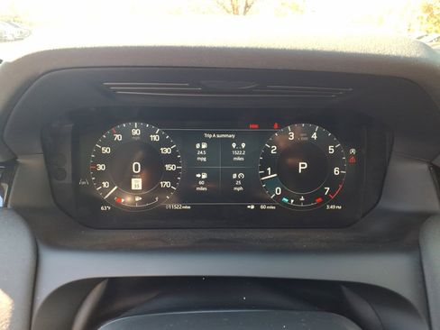 Certified 2025 Land Rover Discovery Sport S image 24