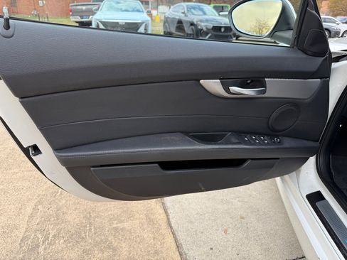 Used 2014 BMW Z4 sDrive35i image 11