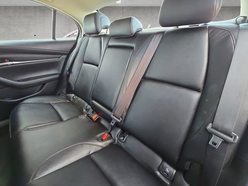 Used 2025 MAZDA MAZDA3 s image 22
