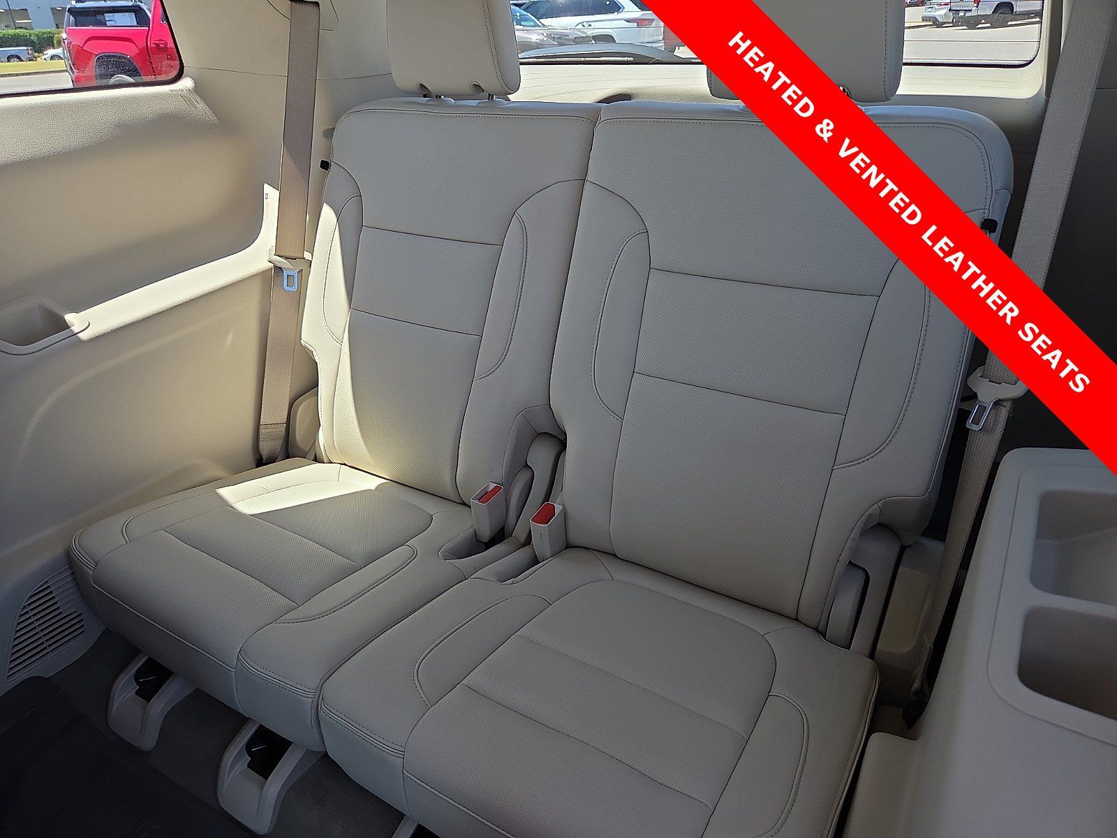 Used 2023 GMC Acadia Denali w/ Denali Ultimate Package FWD image 10