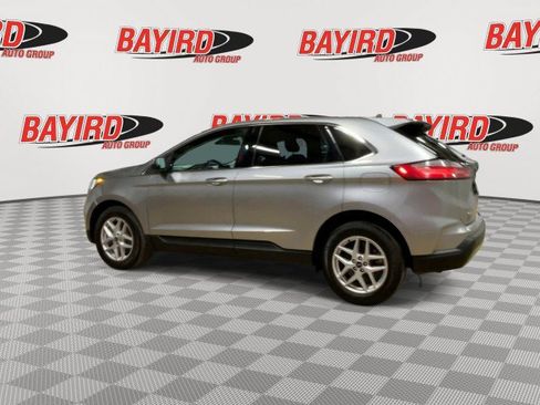 Used 2021 Ford Edge SEL AWD/4WD image 7