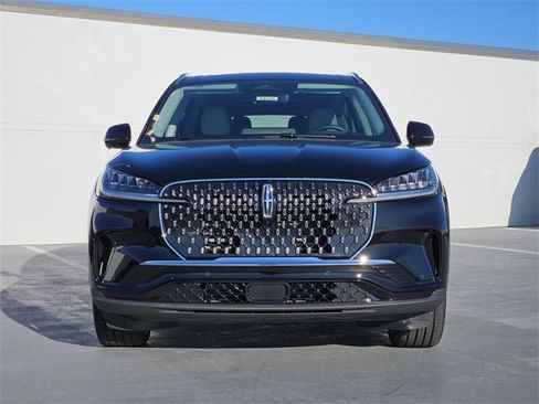 New 2026 Lincoln Aviator Reserve image 2