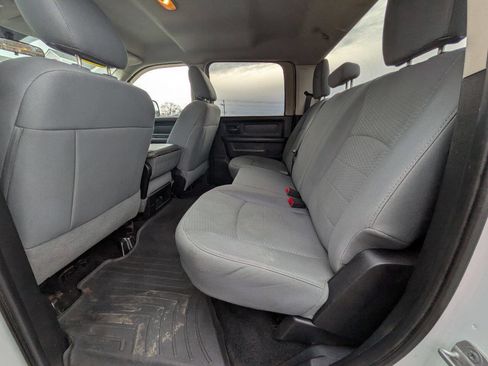 Used 2014 RAM 3500 Tradesman w/ Popular Equipment Group image 19