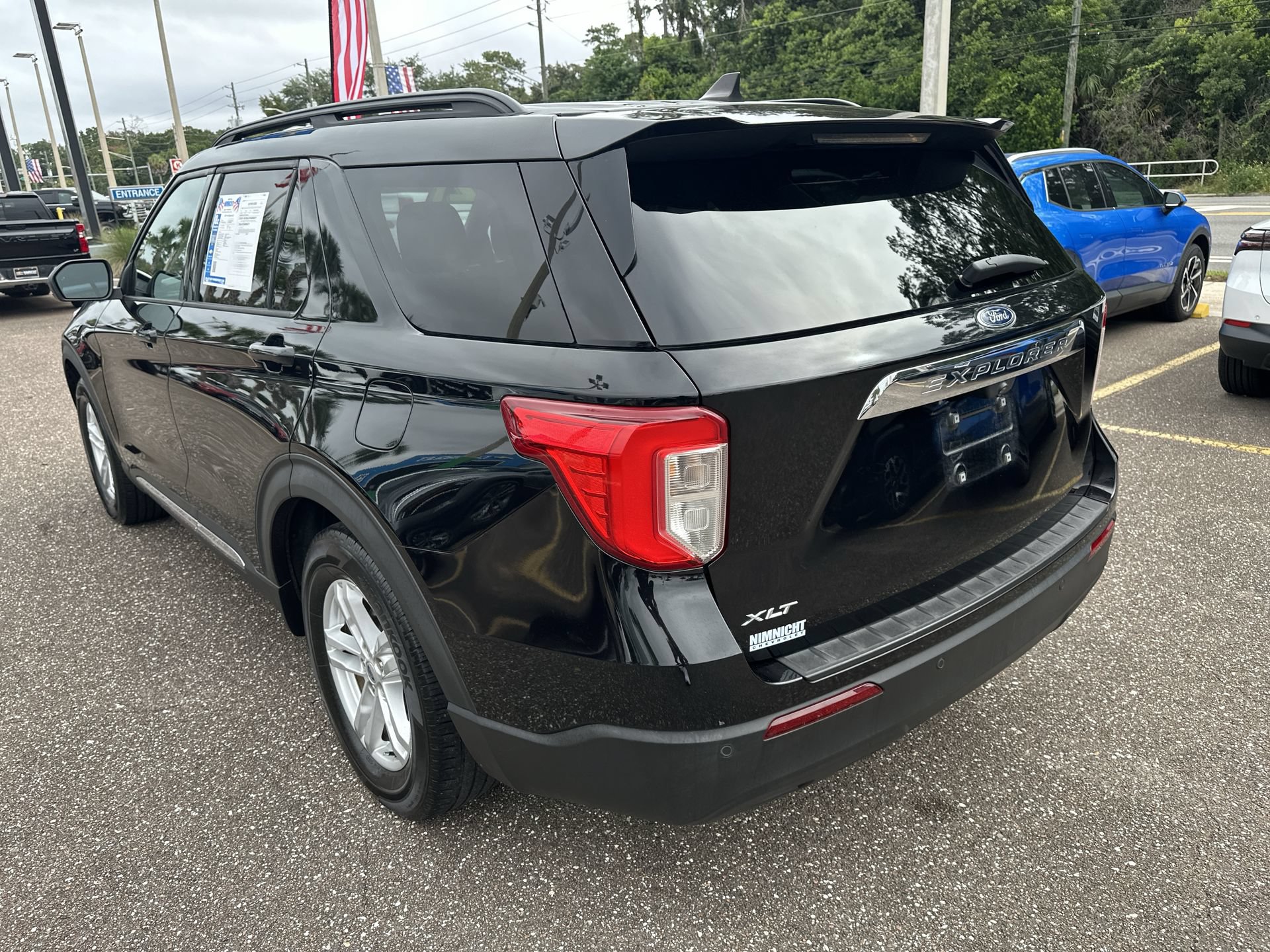 Used 2021 Ford Explorer XLT RWD image 14