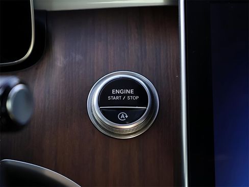 Used 2022 Mercedes-Benz C 300 4MATIC Sedan image 27