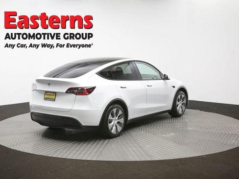 Used 2021 Tesla Model Y 2WD image 37
