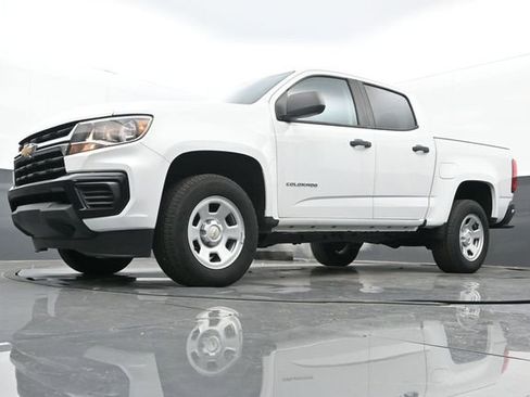 Used 2022 Chevrolet Colorado W/T image 12