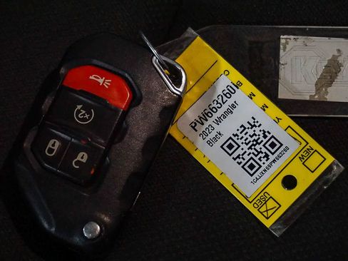 Used 2023 Jeep Wrangler Unlimited w/ 8.4" Radio Group image 43