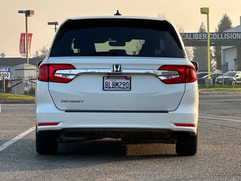 Used 2019 Honda Odyssey EX-L image 7