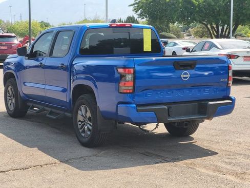 Certified 2025 Nissan Frontier SV AWD/4WD image 8
