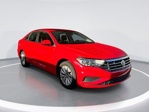 Used 2019 Volkswagen Jetta S w/ Driver Assistance Package image 41