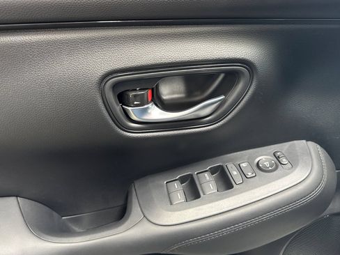 New 2027 Honda HR-V LX image 11