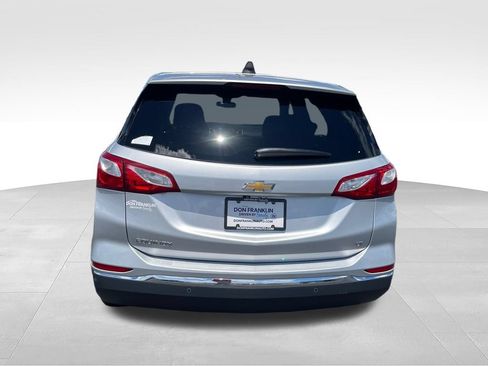 Used 2020 Chevrolet Equinox LT FWD image 4