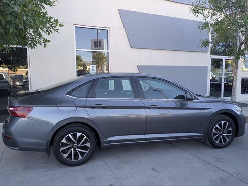 Used 2023 Volkswagen Jetta S FWD image 6