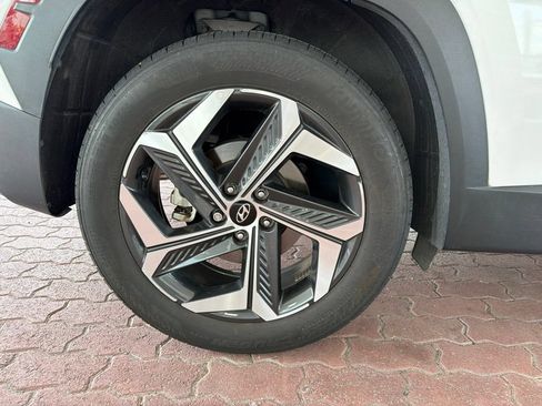 Certified 2024 Hyundai Tucson SEL w/ Convenience Package FWD image 28