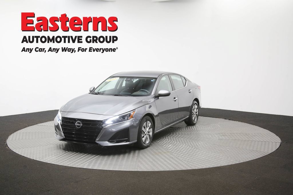 Used 2023 Nissan Altima 2.5 S FWD image 55