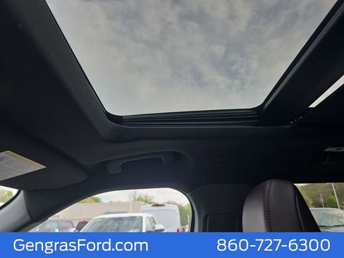 Certified 2025 Ford Explorer Platinum w/ LUX Leather Package AWD/4WD image 29
