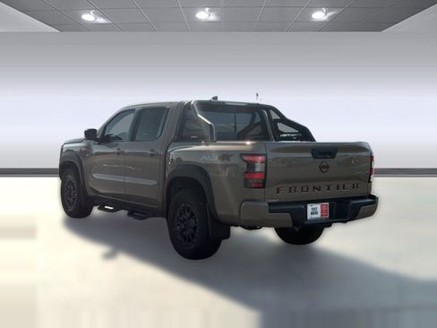 Used 2023 Nissan Frontier PRO-4X w/ Pro-4X Premium Package AWD/4WD image 5