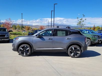 New 2026 Nissan Kicks SR w/ Cold Weather Package