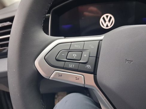 New 2026 Volkswagen Jetta SE FWD image 23