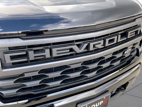 Used 2023 Chevrolet Silverado 1500 Custom w/ LPO, Dark Essentials Package RWD image 29